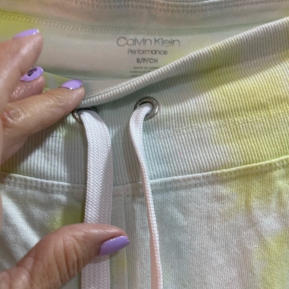 Calvin Klein pants size S/P - Picture 2 of 4